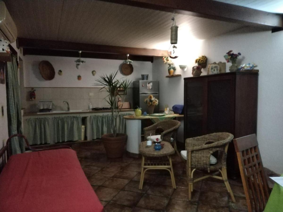 Cornino Casa Vacanze La Dolce Vita 쿠스토나치 외부 사진